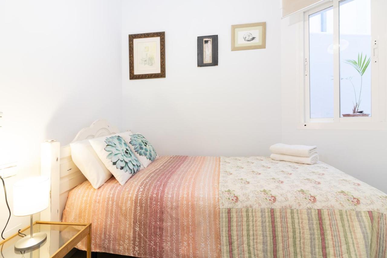 Apartamento Vicky Victoria Málaga Exteriör bild